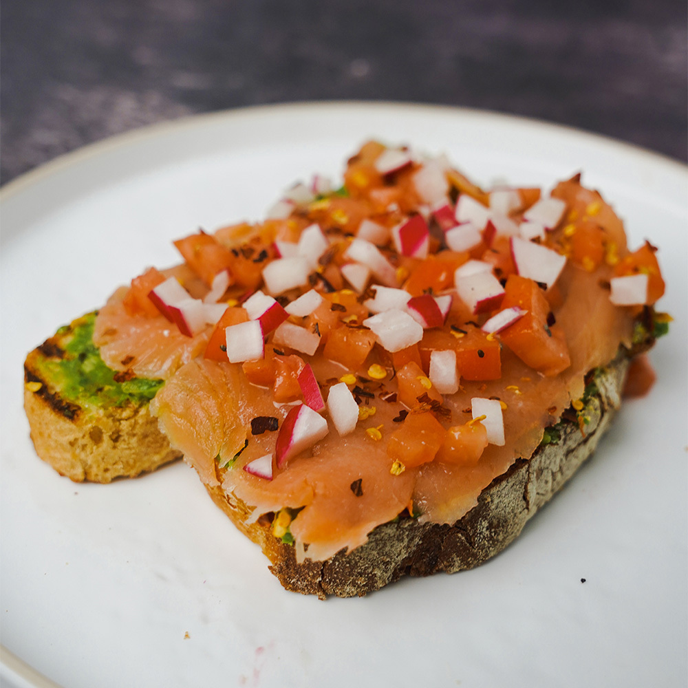 Customer placed order for Hunters Point, Queens avocado toast online.